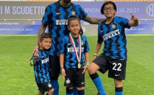 Arturo Vidal y sus hijos
