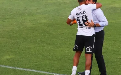 Quinteros festejó con todo la permanencia | Foto: archivo