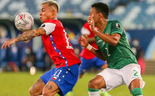 Eduardo Vargas se vio muy activo ante Bolivia / FOTO: Agencia Uno
