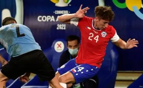 Luciano Arriagada en su debut con la Selección Chilena | Foto: Agencia Uno