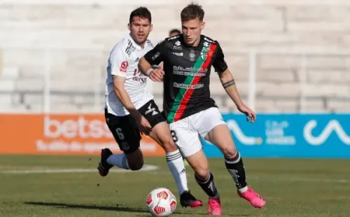 Bruno Barticciotto le anotó un verdadero golazo a Colo Colo. | Foto: Agencia UNO.