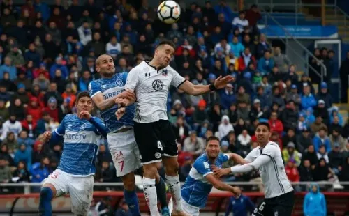 Matías Zaldivia jugando el último partido de los albos en San Carlos el 2018 / FOTO: Agencia Uno