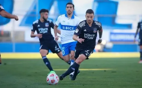Los goles han faltado en los últimos clásicos del fútbol chileno. | Foto: Agencia UNO.