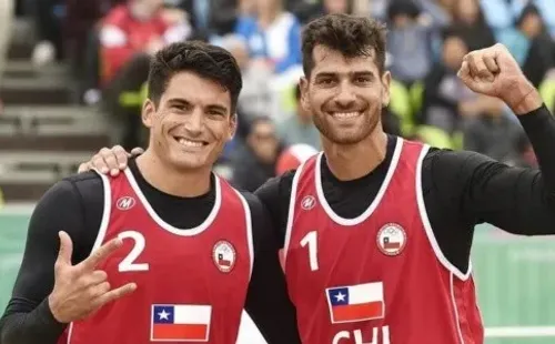 Esteban Grimalt, hincha de Colo Colo