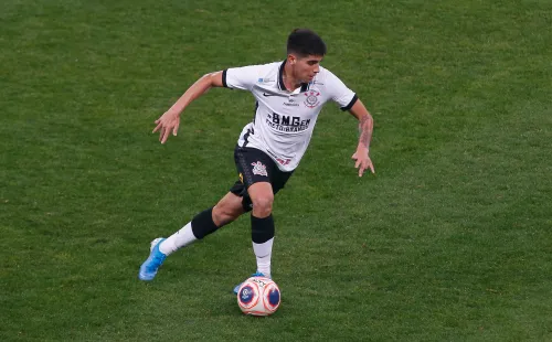 Ángelo Araos ha tenido un paso irregular por Corinthians / FOTO: Getty Images