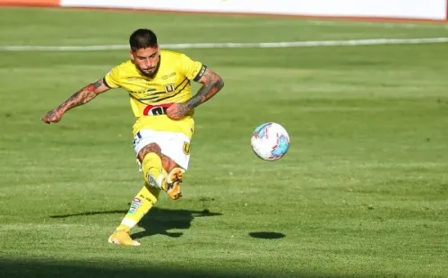 Bryan Carvallo tuvo una buena campaña individual en Universidad de Concepción, pero se quedó sin sitio en Necaxa / FOTO: Agencia Uno