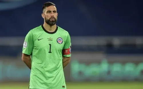 Claudio Bravo tiene contrato con el Real Betis hasta junio del 2022 / FOTO: Getty Images