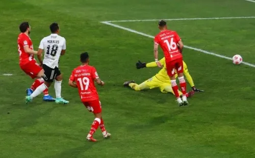 Colo Colo venció por 2-0 a Curicó Unido en esta fecha 15 del torneo. | Foto: Agencia UNO.