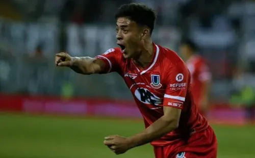 Brian Fernández vs Colo Colo