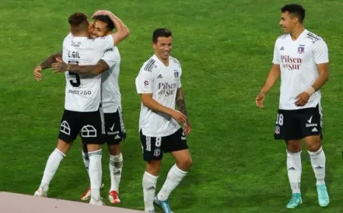 Colo Colo sigue abrazándose en el Campeonato Nacional 2021 / FOTO: Agencia Uno