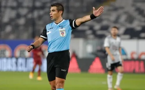 José Cabera nuevamente arbitrará a Colo Colo