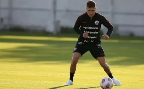 Leonardo Gil en la Roja