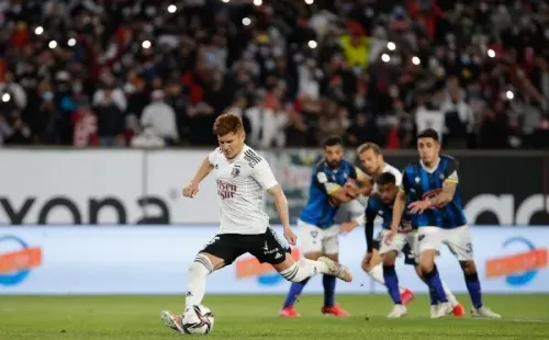 Leonardo Gil cerró el triunfo del Cacique desde el lanzamiento penal.| Foto: Agencia UNO.