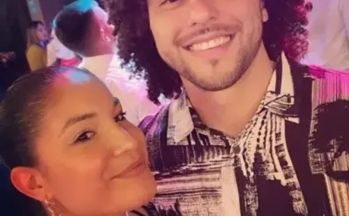 Maxi Falcón junto a su pareja en la celebración. | Foto: Captura.