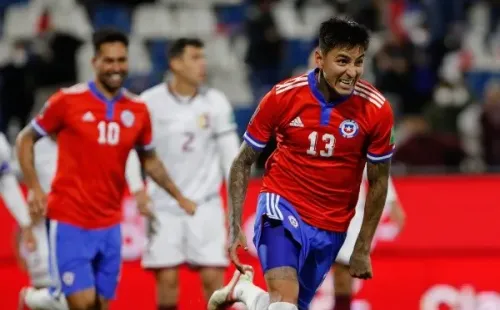 Pulgar puso la apertura de la cuenta tras solitario cabezazo en área venezolana. Fuente: Agencia UNO.