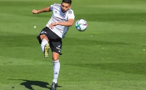 Emiliano Amor en Colo Colo