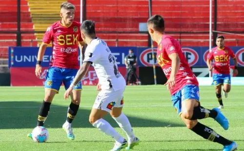 Carlos Palacios vs Colo Colo