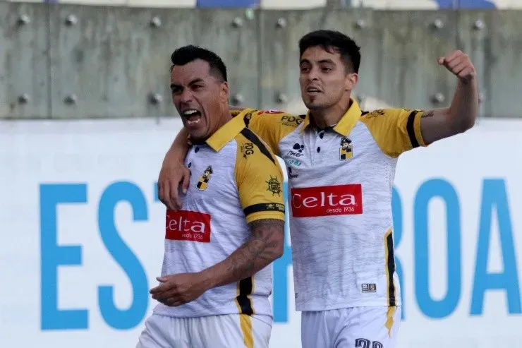 Esteban Paredes consiguió el ascenso con Coquimbo Unido. (Foto: Agencia Uno)