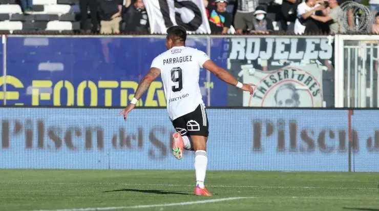 Javier Parraguez está luchando por una camiseta de titular. | Foto: Agencia UNO.