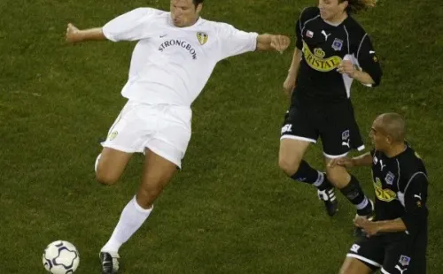 Colo Colo tuvo que jugar muchísimos amistosos el año 2002. Uno de sus duelos fue ante el Leeds United en Australia / FOTO: Getty Images