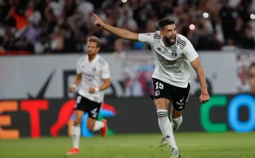 Emiliano Amor marcó desde los doce pasos el triunfo del Cacique ante los Potros. Fuente: Agencia UNO.