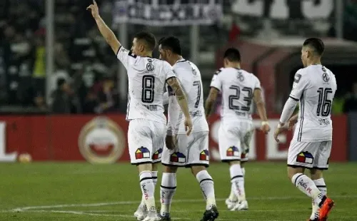 El gol de Carlos Carmona a Corinthians es uno de los más recordados en el último tiempo por los hinchas de Colo Colo / FOTO: Agencia Uno