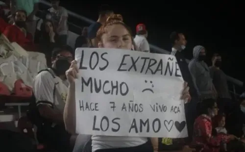 La emoción de volver a ver a Colo Colo. Fuente: Gabriel Tiznado.