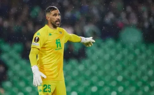 Claudio Bravo volvió a las canchas con el Betis / FOTO: Getty Images
