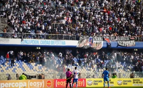 Lamentablemente el partido se vio manchado por incidentes en la tribuna Andes del estadio.