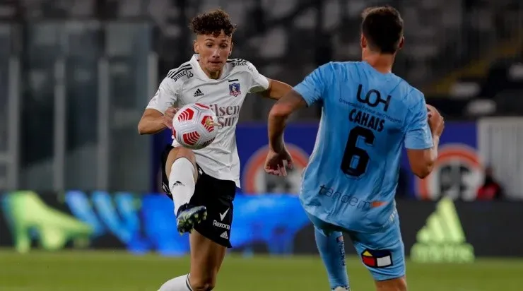 Luciano Arriagada lleva anotado tres goles en 17 partidos en el primer equipo de Colo Colo. | Foto: Agencia UNO.