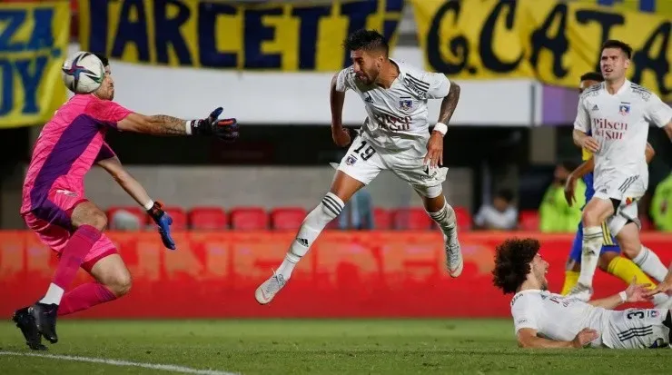 Lucero espera anotar su primer gol con Colo Colo este domingo ante Everton. | Foto: Colo Colo.