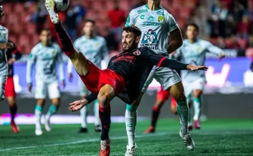 Facundo Ferreyra no lo pasa bien en el fútbol mexicano / FOTO: Getty Images