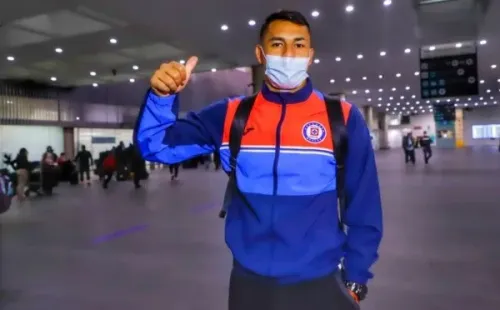 Iván Morales espera ansioso su debut con la Máquina Cementera / FOTO: Cruz Azul