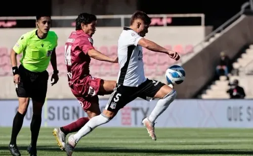 Leonardo Gil no estuvo cómodo en el partido contra La Serena / FOTO: Agencia Uno