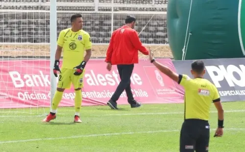 En esa ocasión Quinteros fue expulsado por doble amonestación. | Foto: Agencia UNO.