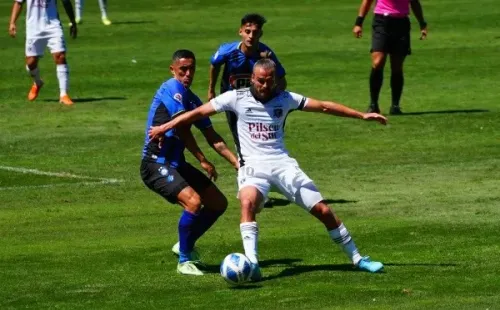 Colo Colo tuvo en el CAP rendimientos individuales bajísimos que a la larga se tradujeron en el resultado final. | Foto: Guillermo Salazar.