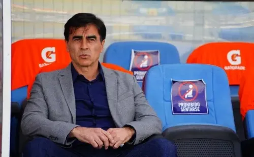 Gustavo Quinteros todavía no sabe de derrotas ante la U. | Foto: Guillermo Salazar.