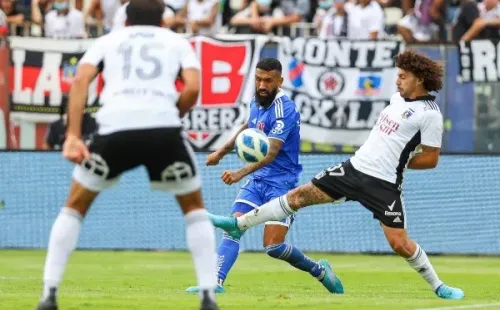 Colo Colo pudo haber visto alterada su planificación por la localía de la U. / FOTO: Agencia Uno