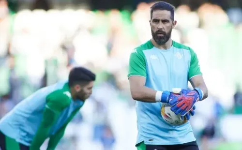 Claudio Bravo ha jugado 37 partidos con el Real Betis en dos temporadas, con 49 goles en contra. | Foto: Getty Images.