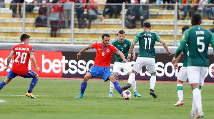 Gabriel Suazo fue una de las buenas figuras en la victoria sobre Bolivia en La Paz. | Foto: ANFP.