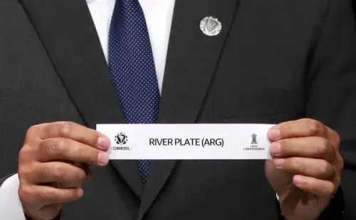 Los bombos para el sorteo de la Copa Libertadores 2022. | Foto: Conmebol.