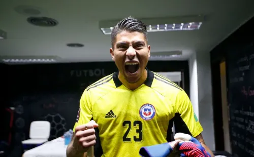 Brayan Cortés irá de titular esta noche ante Uruguay. | Foto: ANFP.