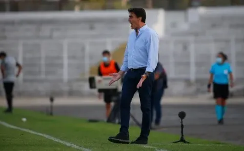 Gustavo Quinteros anticipó el debut de Colo Colo por Copa Libertadores. / FOTO: Colo Colo.