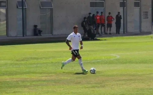 El zaguero uruguayo podrá ser alternativa tanto en la Sub 21 como en el primer equipo. Fuente: Sebastián Munizaga.