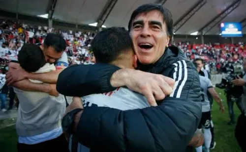 Gustavo Quinteros ya ha ganado dos títulos en Colo Colo y va por más. / FOTO: Colo Colo