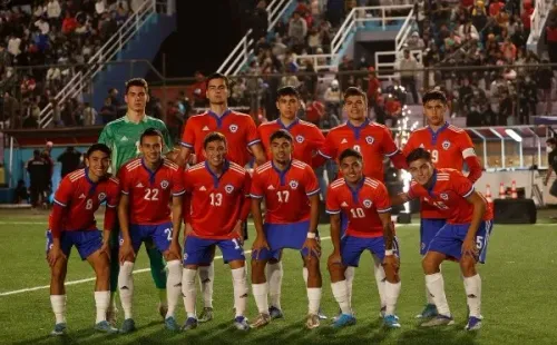 Dylan Portilla y Jordhy Thompson vieron acción ante la selección de Tocopilla. Fuente: Carlos Parra.