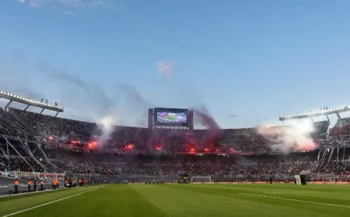 Colo Colo jugará a estadio lleno en su visita ante River Plate por la fecha 5 del Grupo F de la Copa Libertadores 2022. | Foto: Getty Images.