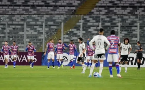 Colo Colo desde temprano comenzó sufriendo el partido al ir 2-0 abajo a los 25 minutos de juego. | Foto: Agencia UNO.