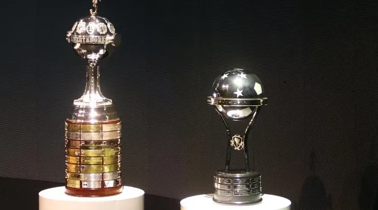 El sorteo de la Libertadores y Sudamericana será este viernes 27 de mayo. | Foto: Getty Images.