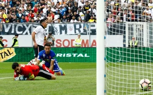 Paredes se transformó en toda una pesadilla para la U en los Superclásicos. | Foto: Agencia UNO.